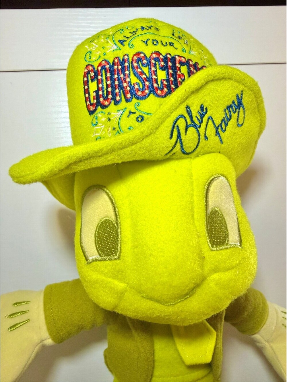 Disney Store | Wisdom Series 7/12 Jiminy Cricket Plush | NWT Boxed Tag - Picture 3 of 5